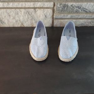 Women's TOMS shoes size 6. Light blue